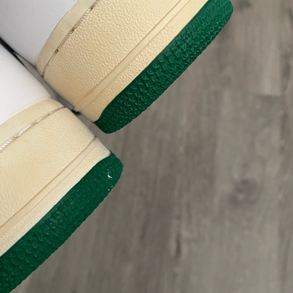 New AF1 Green / White - Picture 7 of 14